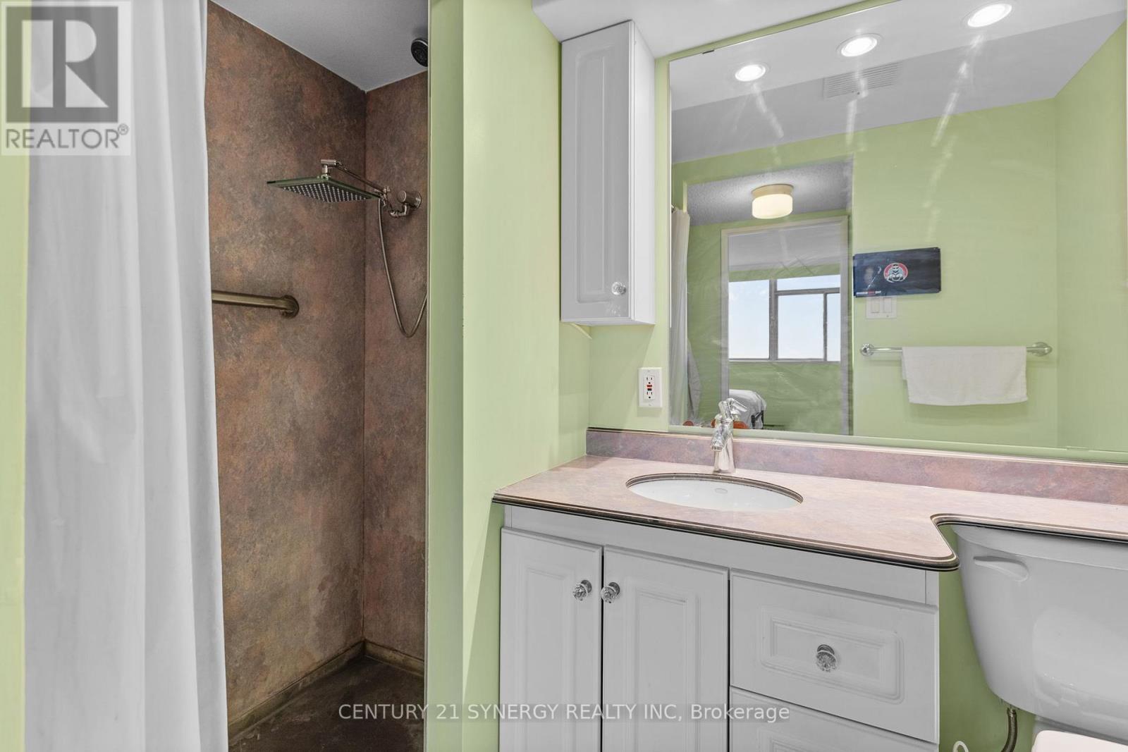 2207 - 530 Laurier Avenue W, Ottawa, Ontario  K1R 7T1 - Photo 21 - X12455393