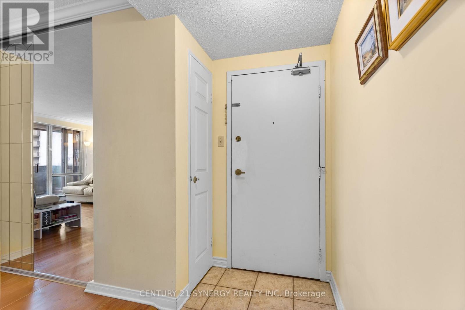 2207 - 530 Laurier Avenue W, Ottawa, Ontario  K1R 7T1 - Photo 7 - X12455393