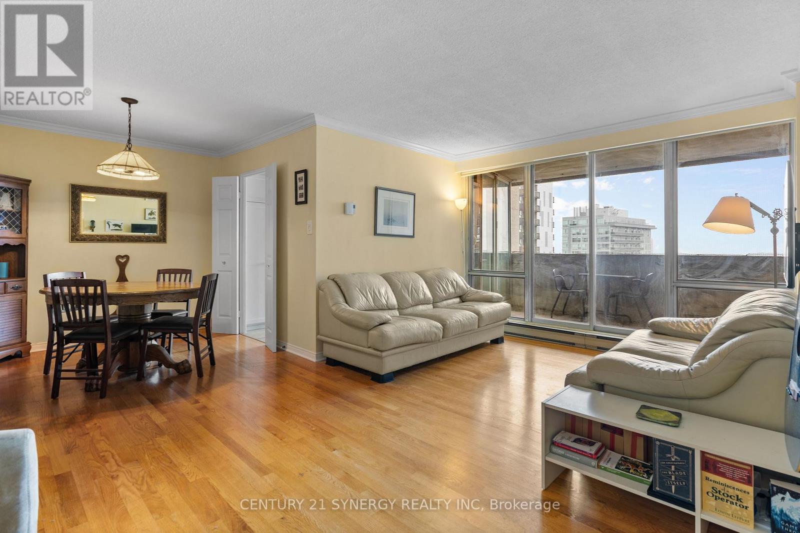 2207 - 530 Laurier Avenue W, Ottawa, Ontario  K1R 7T1 - Photo 8 - X12455393