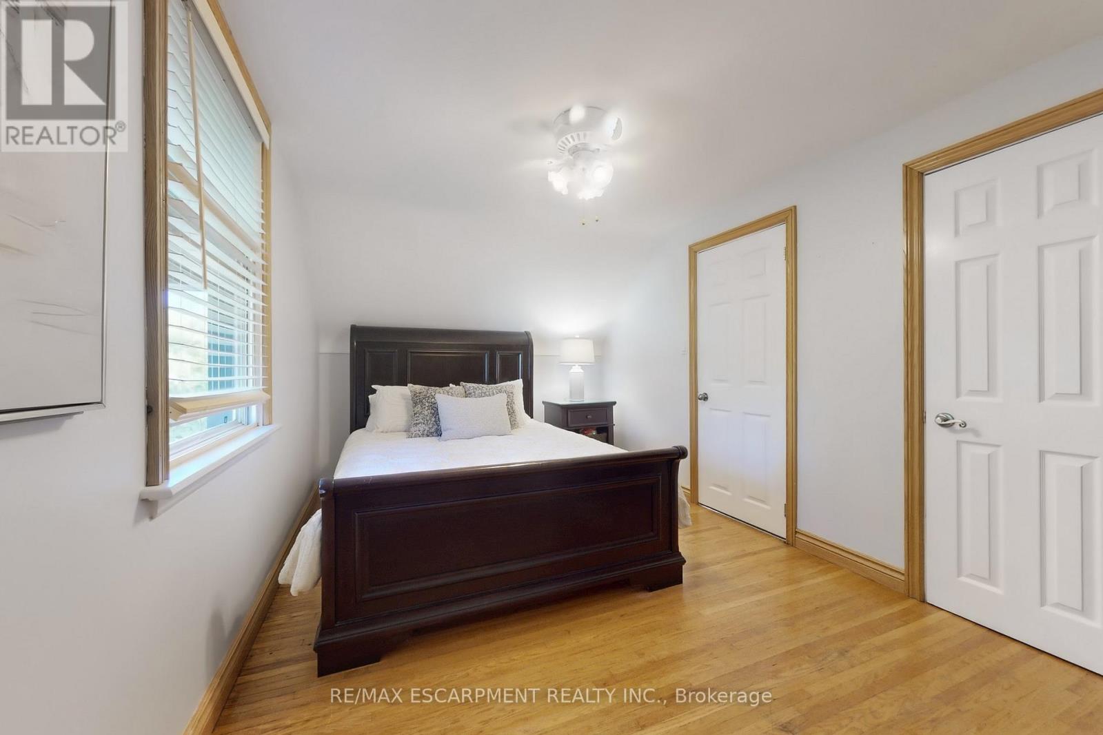 23 Sylvia Crescent, Hamilton, Ontario  L8K 2A8 - Photo 17 - X12455278