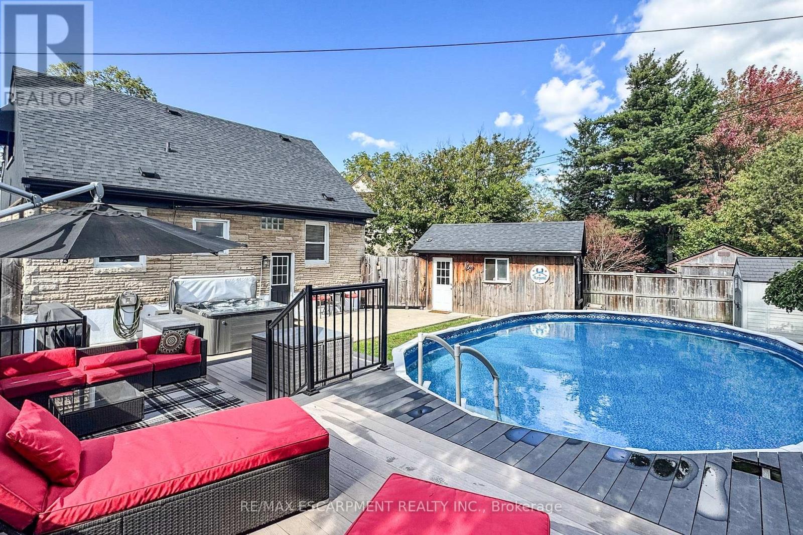 23 Sylvia Crescent, Hamilton, Ontario  L8K 2A8 - Photo 32 - X12455278