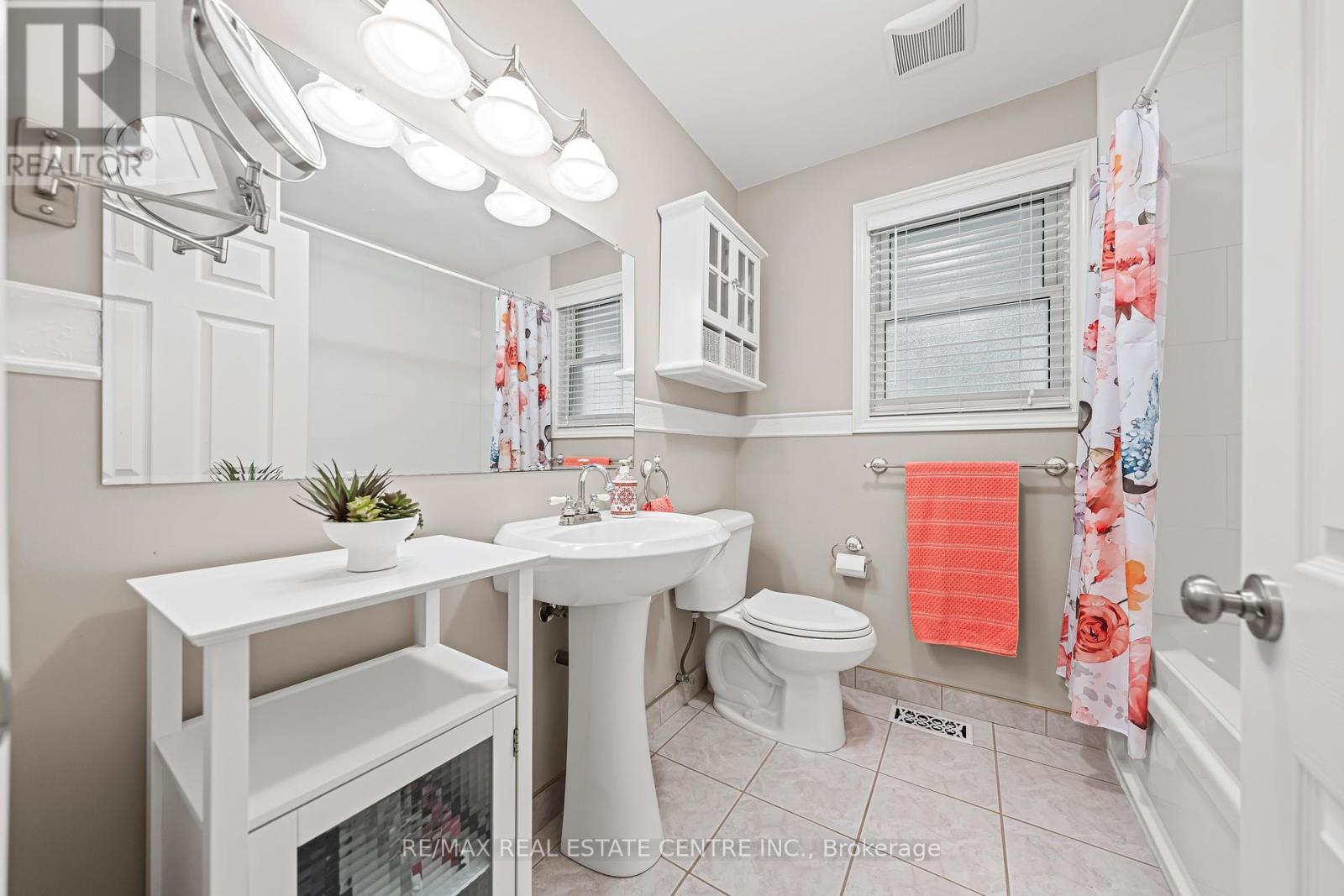 45 Highland Crescent, Cambridge, Ontario  N1S 1L7 - Photo 31 - X12455284