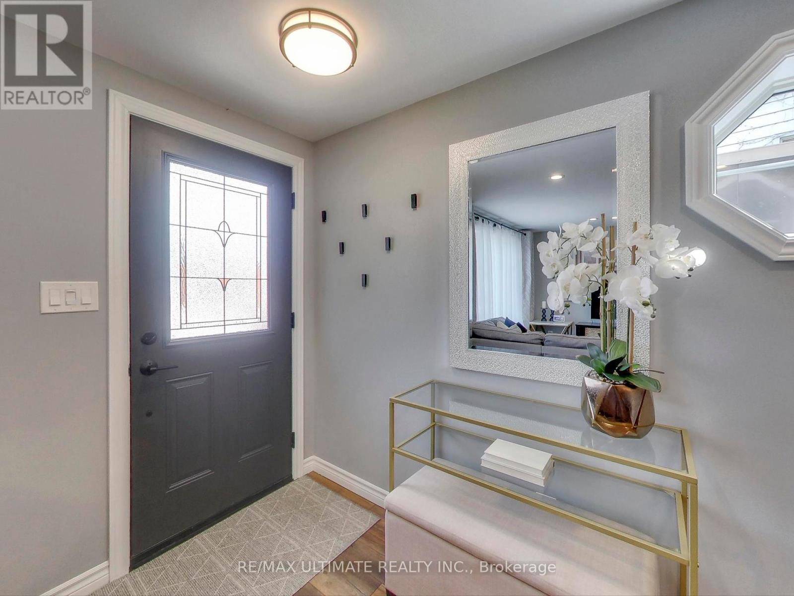 496 Elgin Street N, Cambridge, Ontario  N1R 6A1 - Photo 3 - X12455288