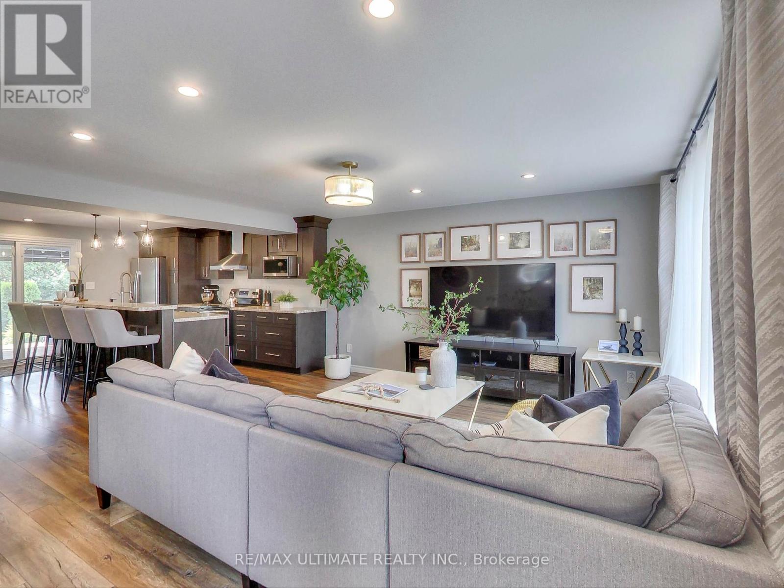 496 Elgin Street N, Cambridge, Ontario  N1R 6A1 - Photo 4 - X12455288