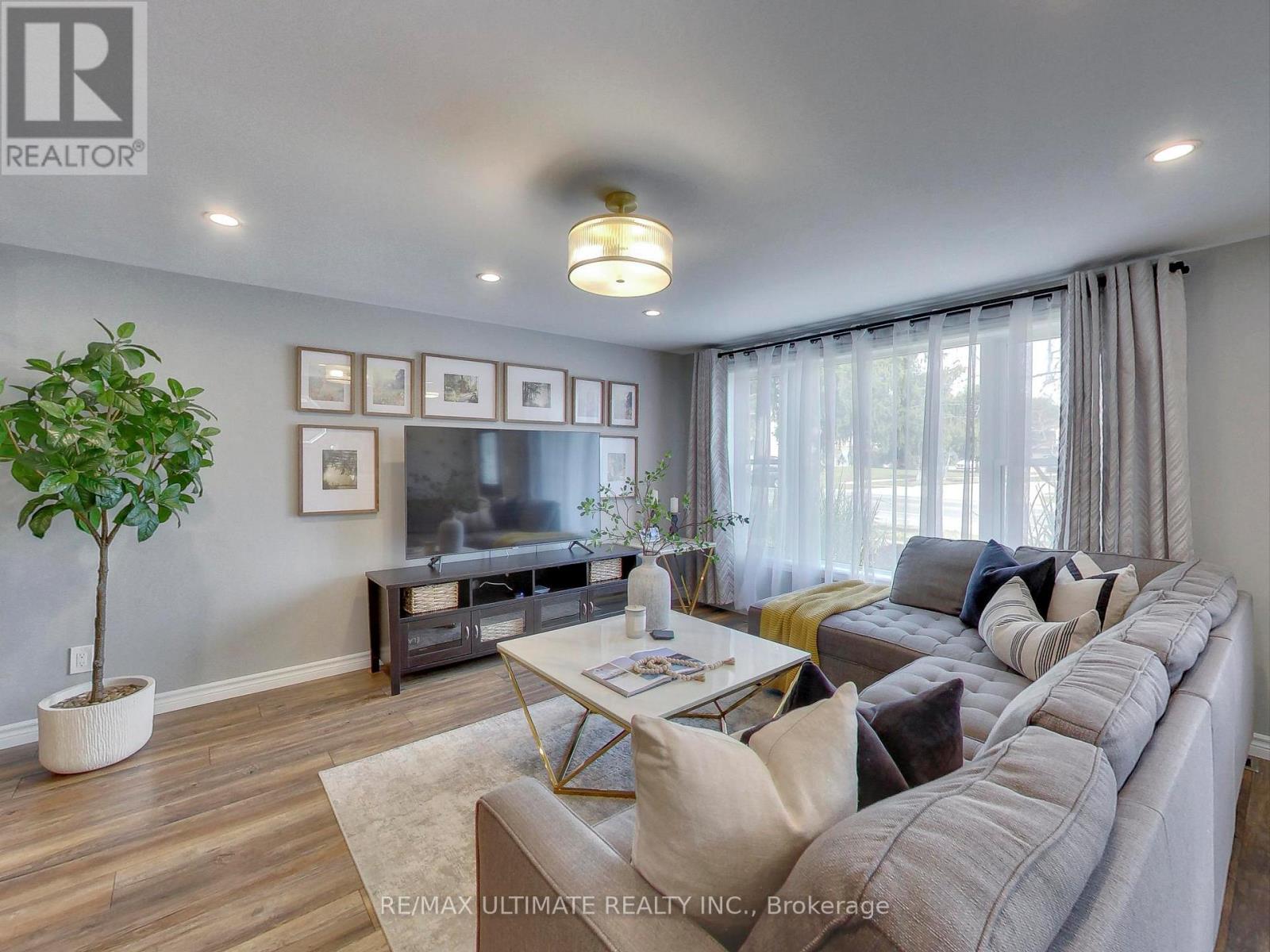 496 Elgin Street N, Cambridge, Ontario  N1R 6A1 - Photo 5 - X12455288