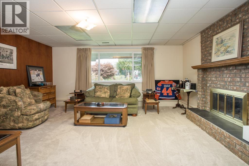 11900 Dewsbury Drive, Richmond, British Columbia  V6X 2Y7 - Photo 16 - R3057217