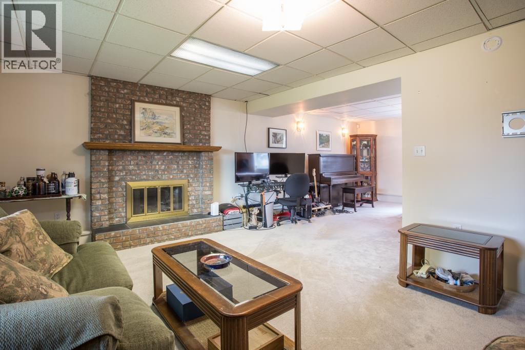 11900 Dewsbury Drive, Richmond, British Columbia  V6X 2Y7 - Photo 17 - R3057217