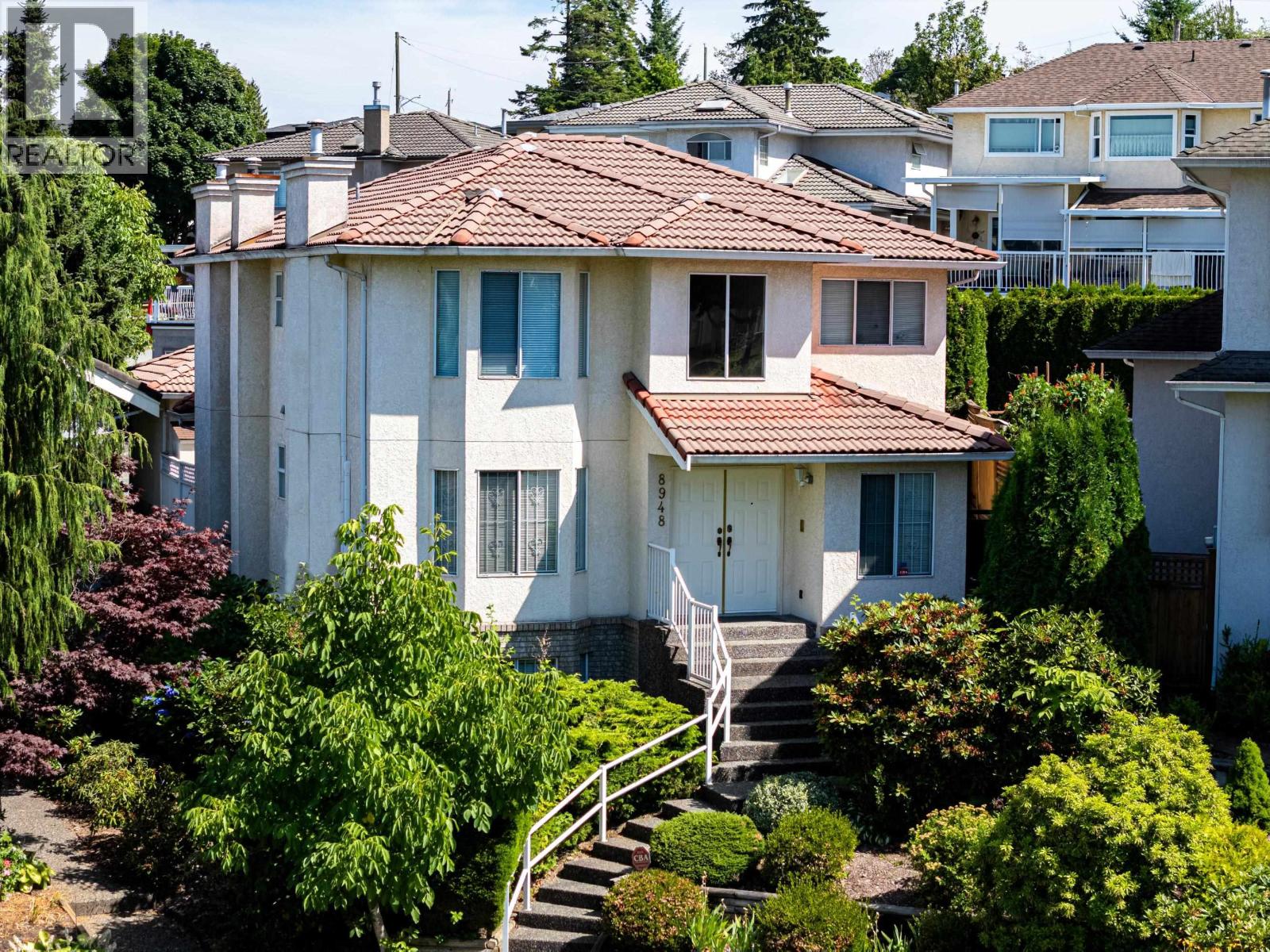 8948 YARROW PLACE, Burnaby, British Columbia