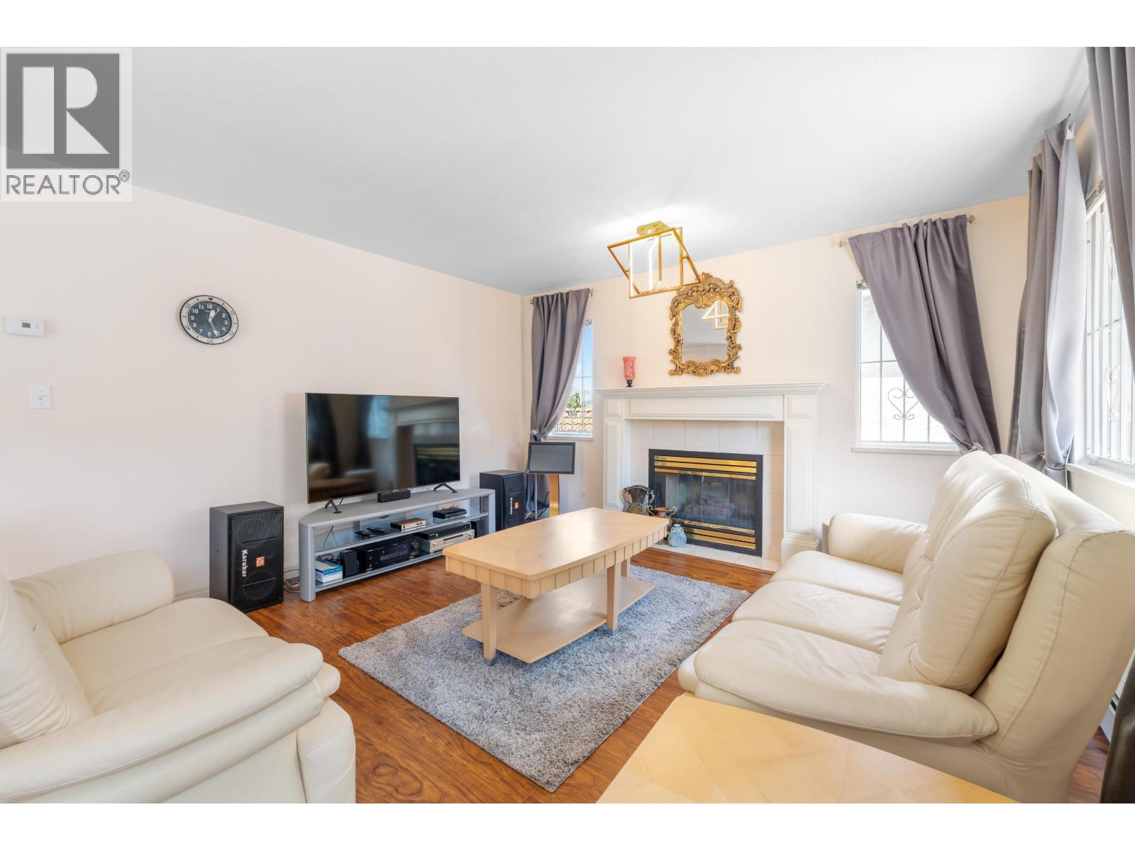 8948 Yarrow Place, Burnaby, British Columbia  V3N 4W1 - Photo 15 - R3057237