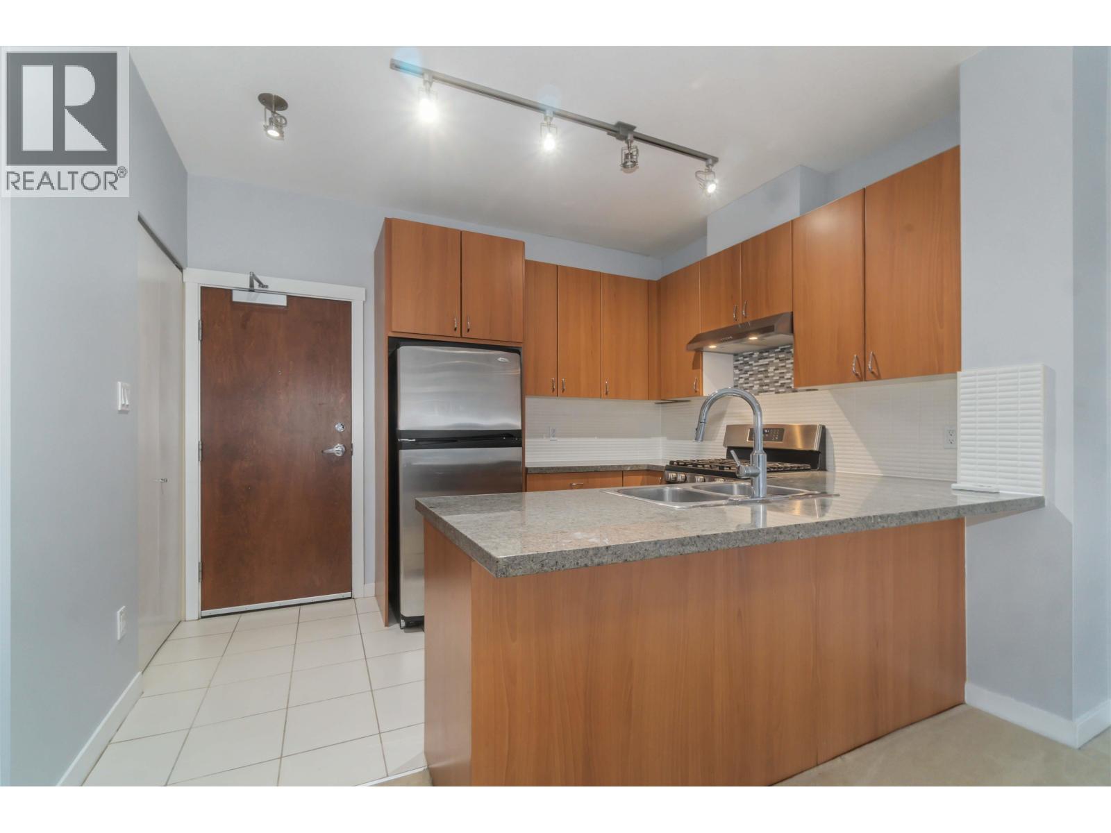805 9266 University Crescent, Burnaby, British Columbia  V5A 4Z1 - Photo 15 - R3057210