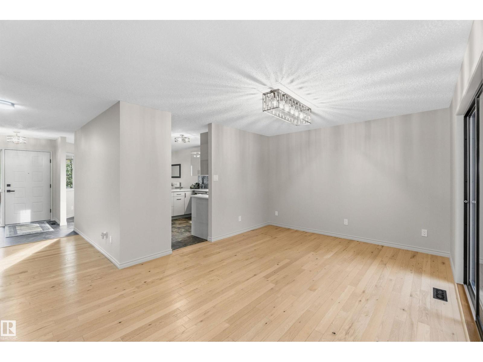 163 Oeming Rd Nw, Edmonton, Alberta  T6R 1M6 - Photo 11 - E4461553