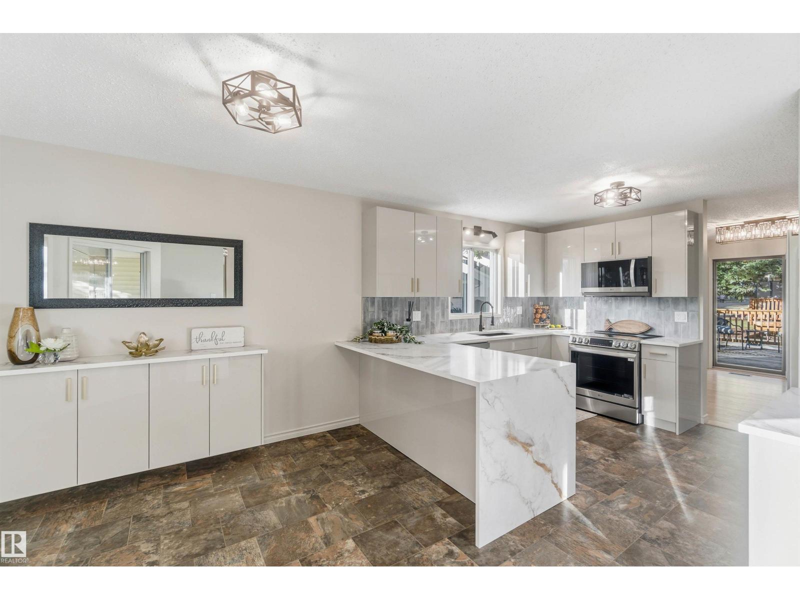 163 Oeming Rd Nw, Edmonton, Alberta  T6R 1M6 - Photo 16 - E4461553