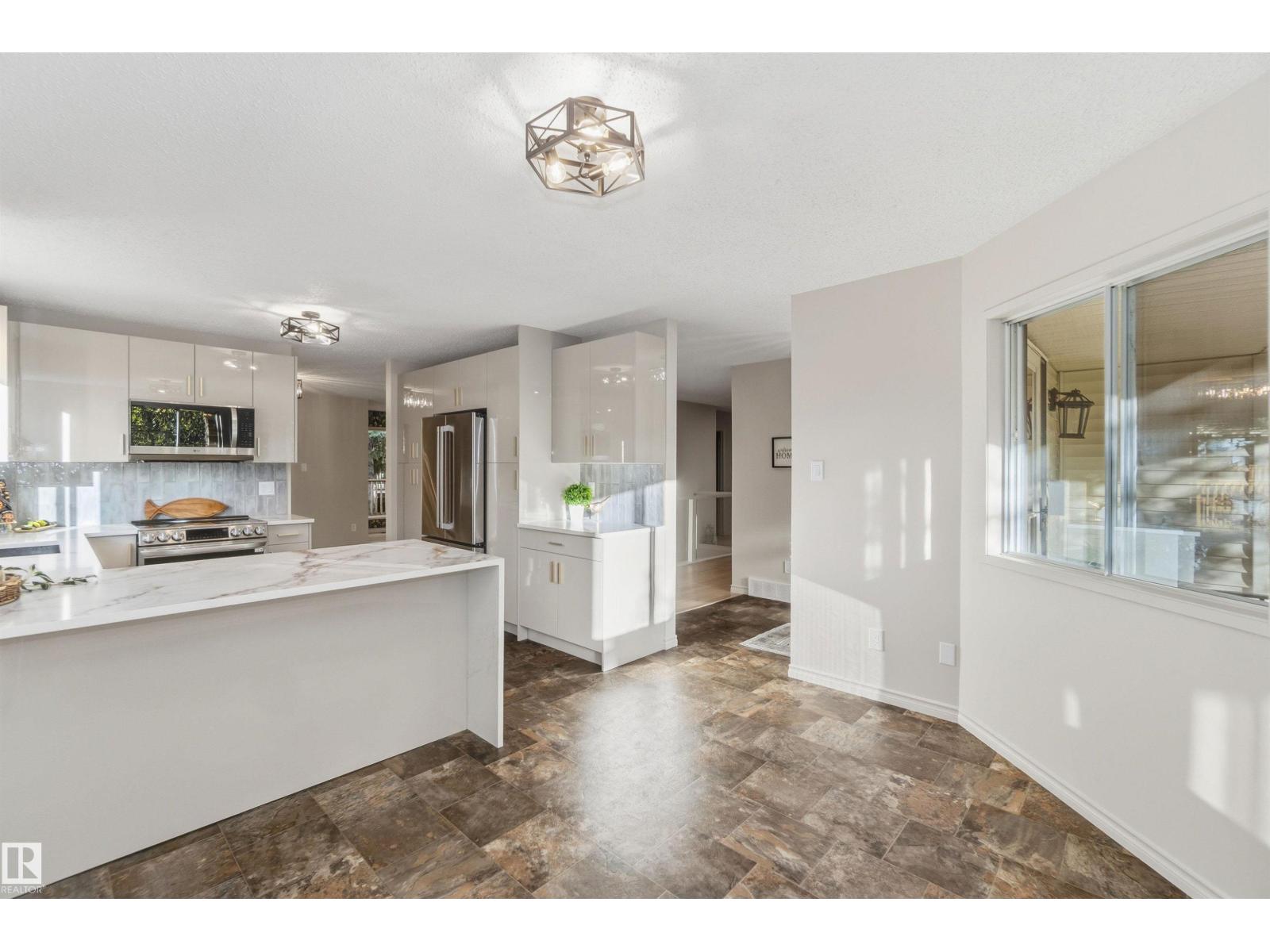 163 Oeming Rd Nw, Edmonton, Alberta  T6R 1M6 - Photo 17 - E4461553