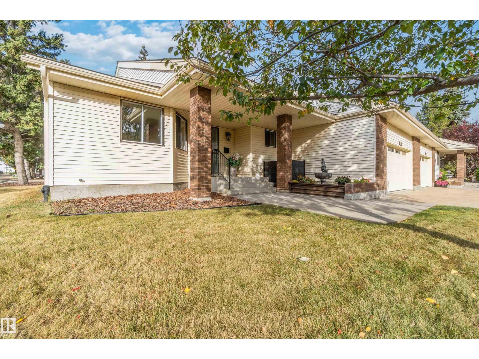 163 Oeming Rd Nw, Edmonton, Alberta  T6R 1M6 - Photo 3 - E4461553