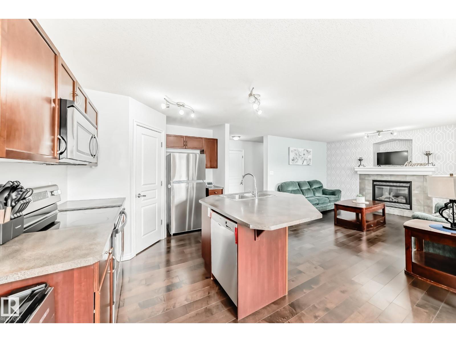 6003 48 Av, Beaumont, Alberta  T4X 0A3 - Photo 10 - E4461555