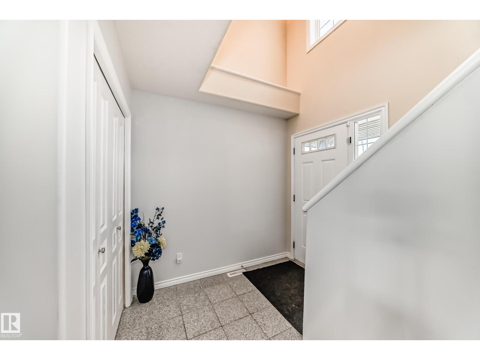 6003 48 Av, Beaumont, Alberta  T4X 0A3 - Photo 4 - E4461555