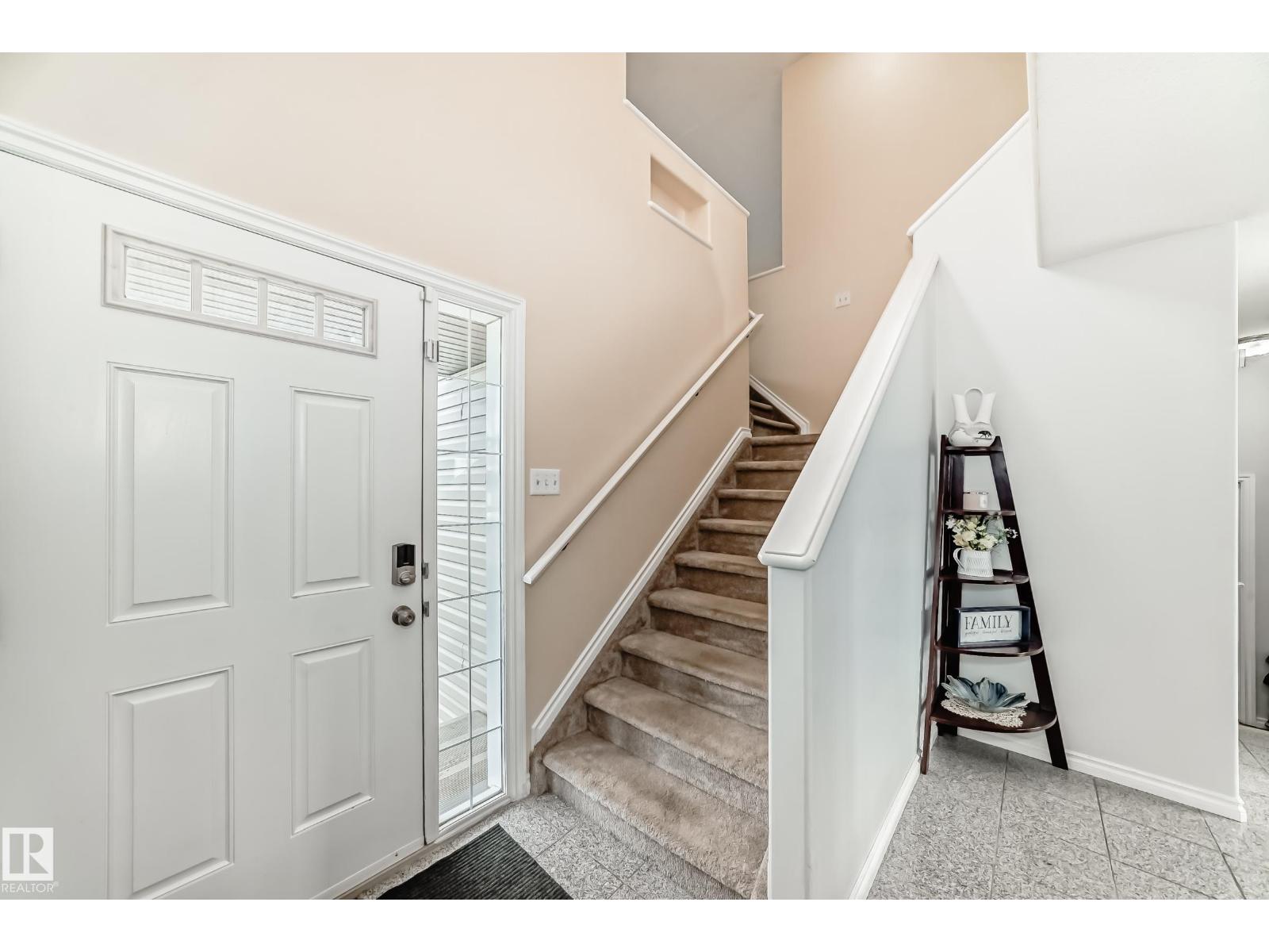 6003 48 Av, Beaumont, Alberta  T4X 0A3 - Photo 5 - E4461555