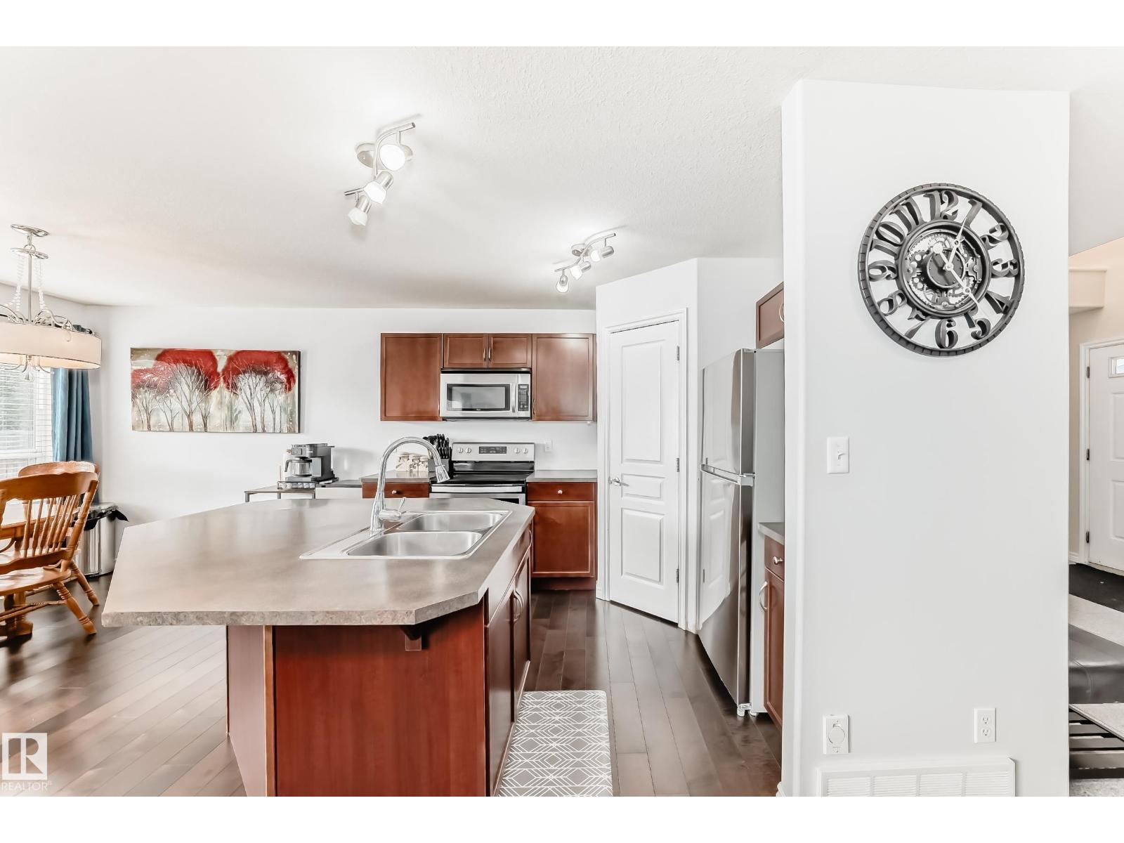 6003 48 Av, Beaumont, Alberta  T4X 0A3 - Photo 8 - E4461555