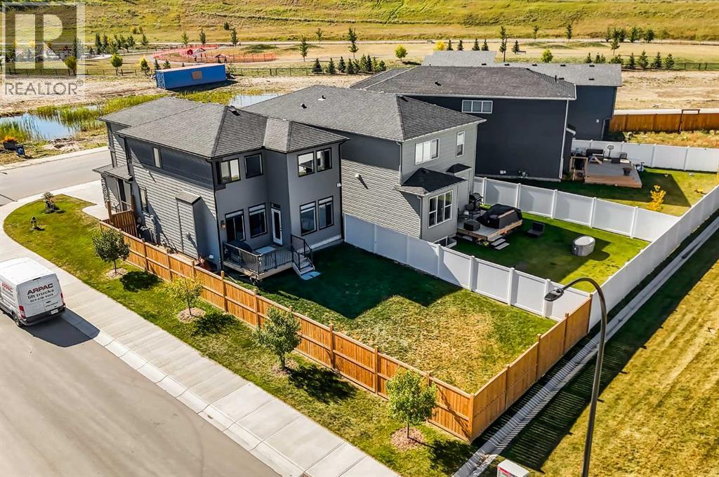 480 Wolf Creek Way Se, Calgary, Alberta  T2X 4Z2 - Photo 1 - A2259726