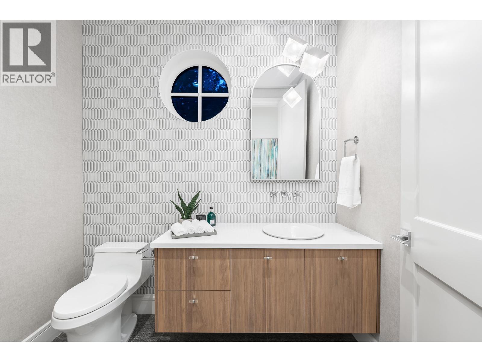 360 Southborough Drive, West Vancouver, British Columbia  V7S 1M1 - Photo 7 - R3056327