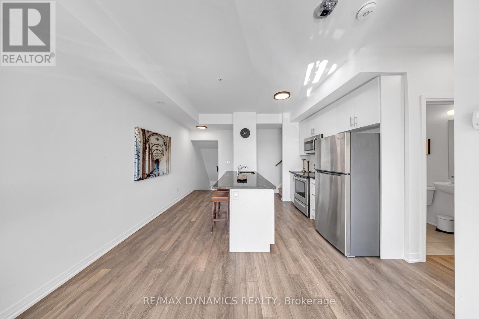602 - 2635 William Jackson Drive, Pickering, Ontario  L1X 0L6 - Photo 5 - E12455359
