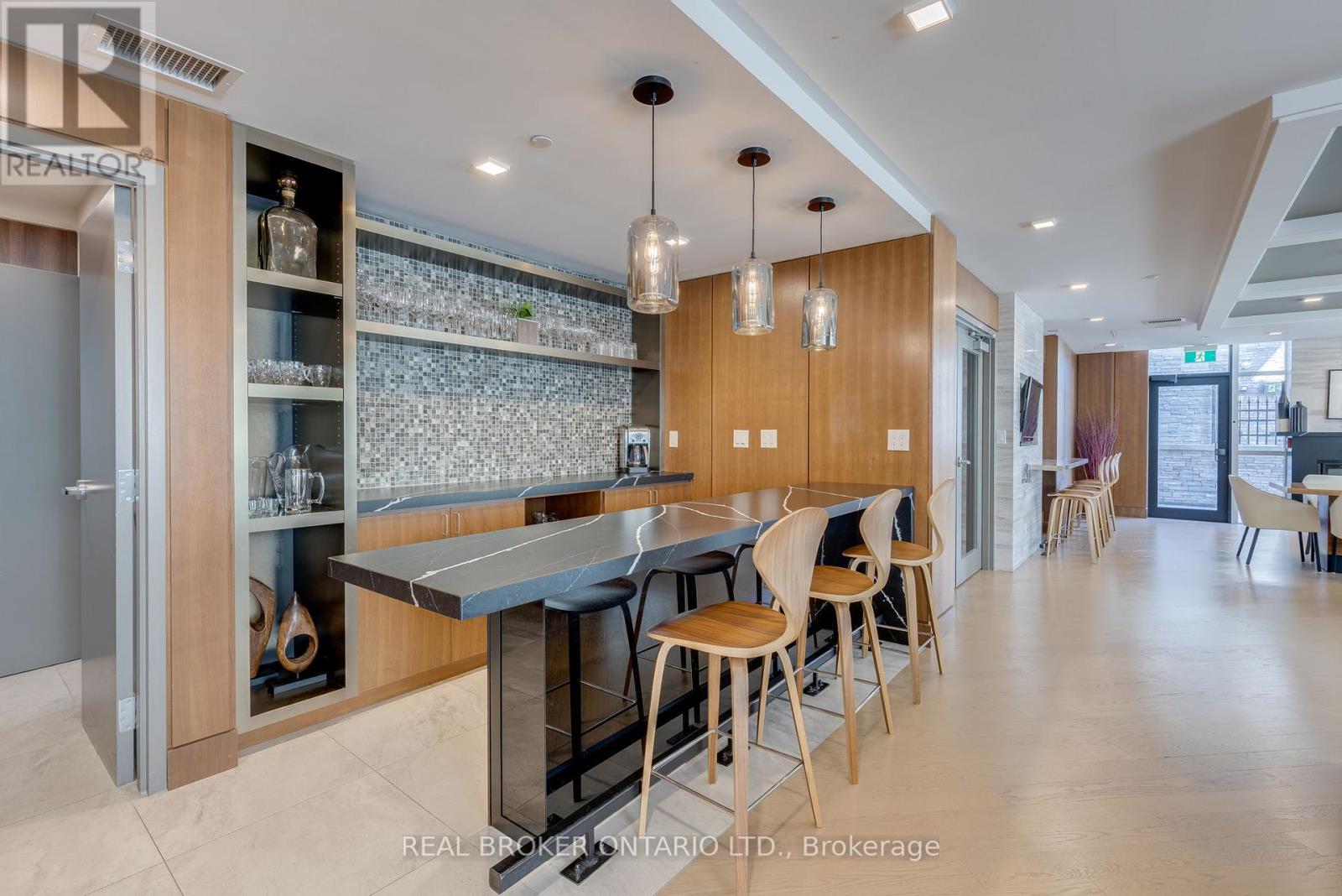236 - 1575 Lakeshore Road W, Mississauga, Ontario  L5J 1J4 - Photo 34 - W12455013