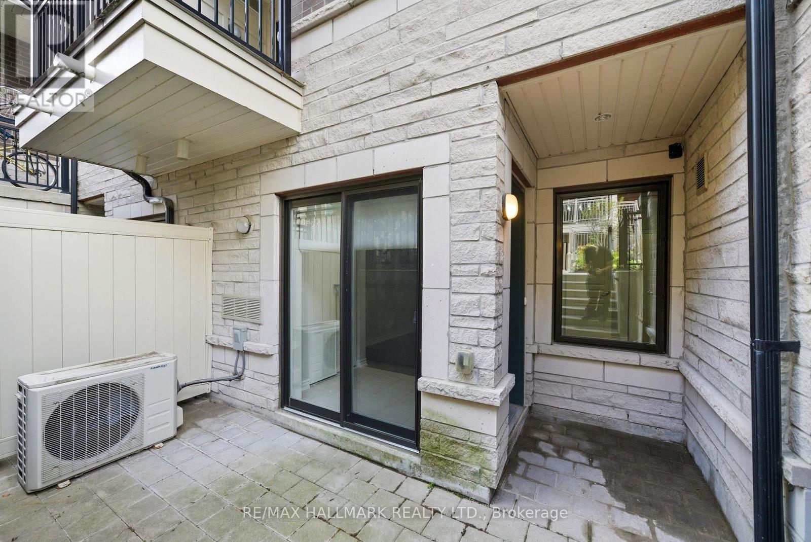 10 - 130 Long Branch Avenue, Toronto, Ontario  M8W 0B1 - Photo 21 - W12455275