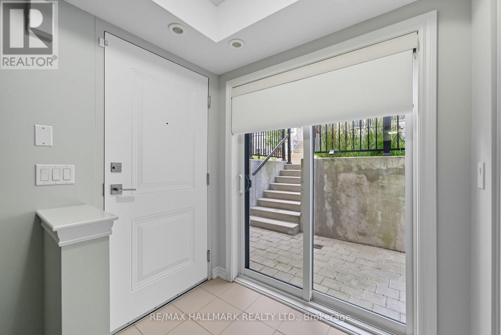 10 - 130 Long Branch Avenue, Toronto, Ontario  M8W 0B1 - Photo 20 - W12455275