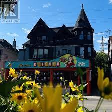 182 DUPONT STREET, Toronto, Ontario