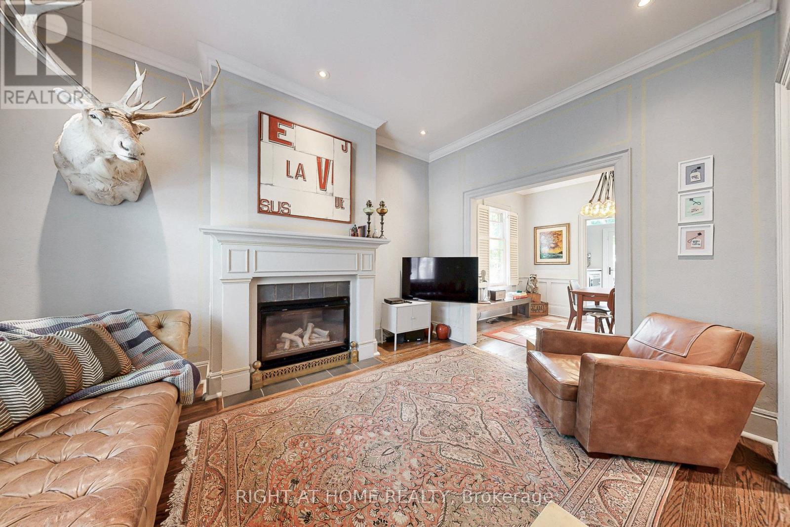 440 Sackville Street, Toronto, Ontario  M4X 1T2 - Photo 8 - C12455388