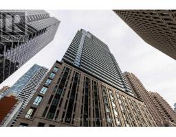 1518 - 955 BAY STREET, Toronto, Ontario