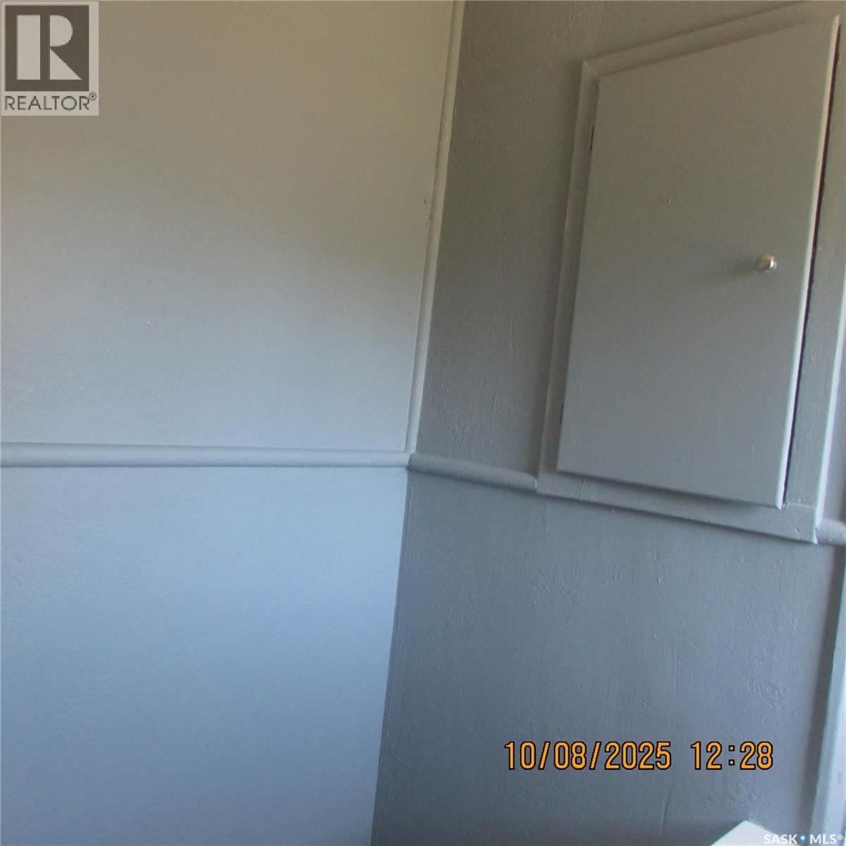 421 Mcintyre Street, Regina, Saskatchewan  S4R 2M2 - Photo 11 - SK020568