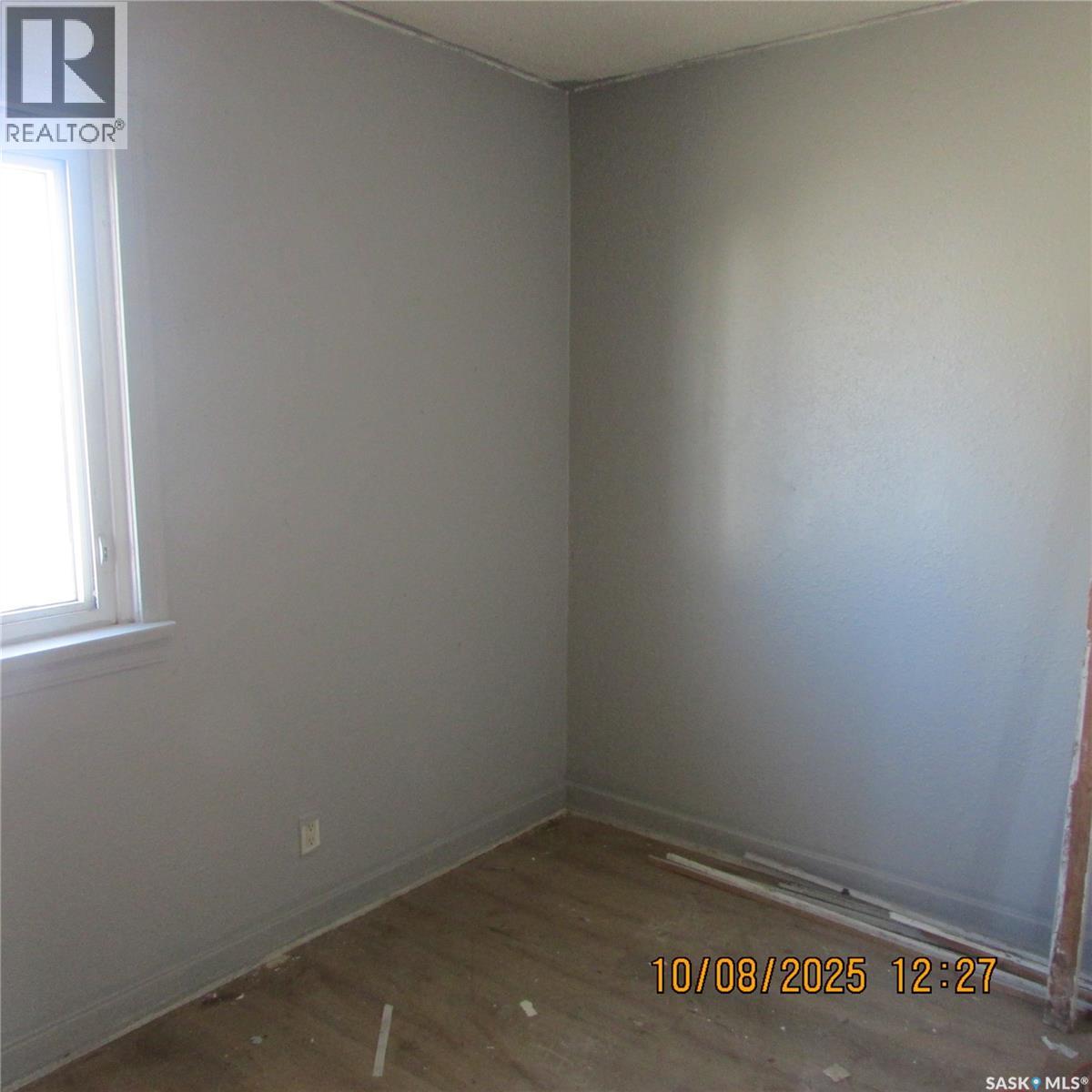 421 Mcintyre Street, Regina, Saskatchewan  S4R 2M2 - Photo 7 - SK020568