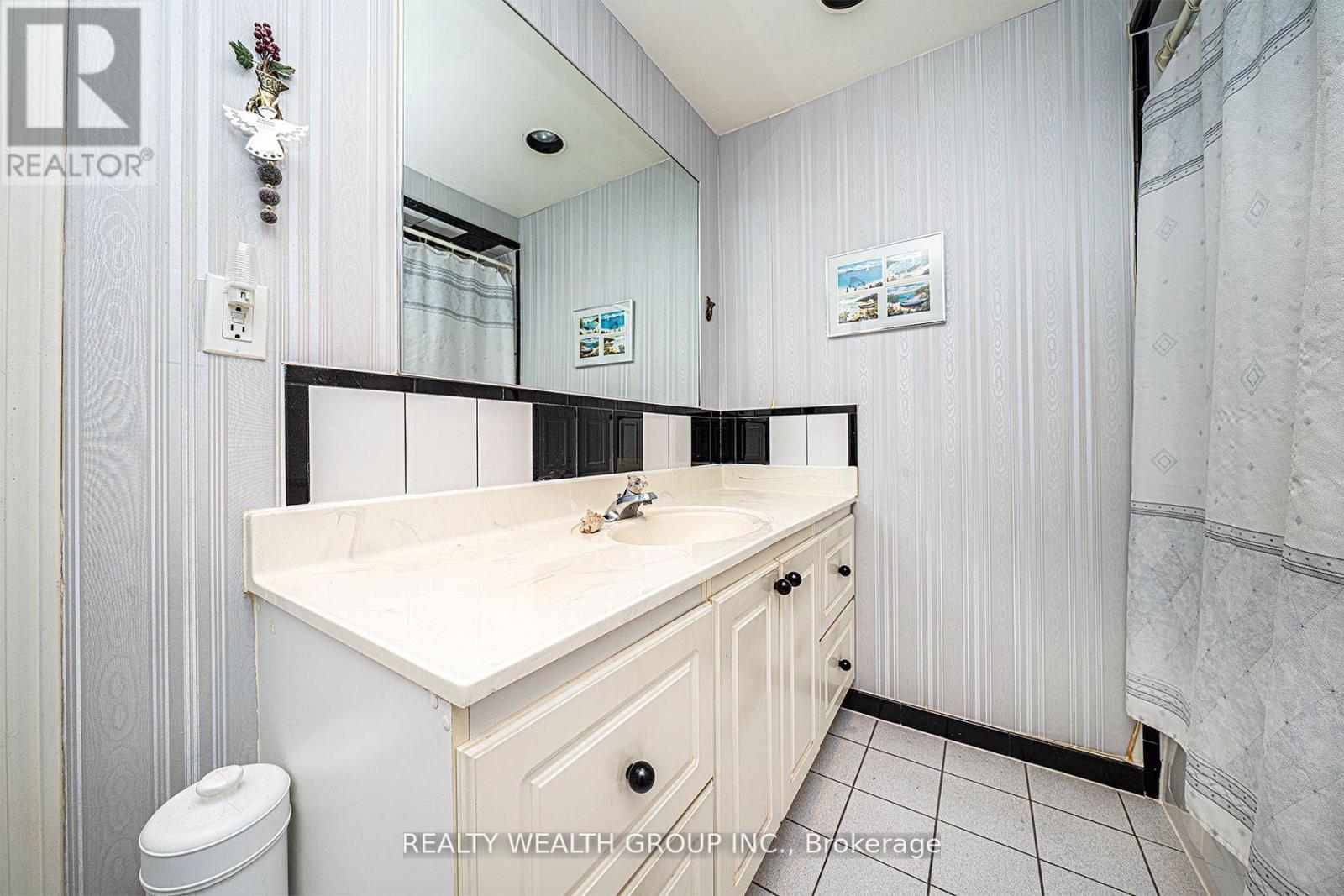 113 - 1280 Bridletowne Circle, Toronto, Ontario  M1W 2V4 - Photo 31 - E12455395