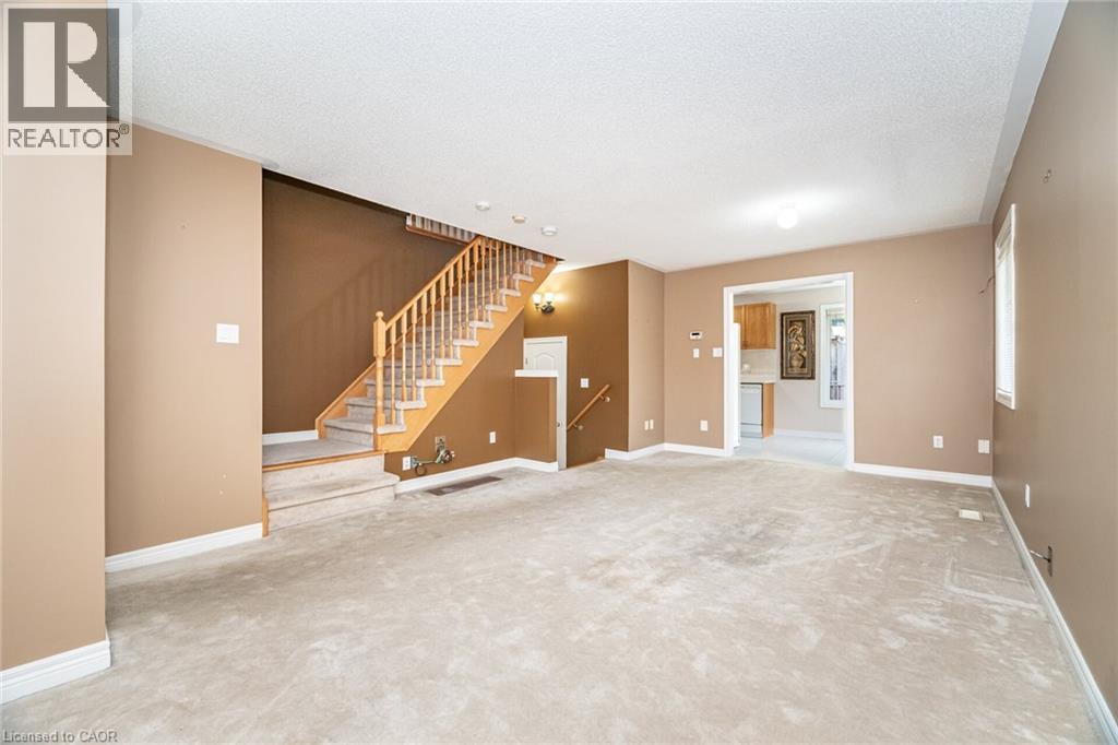7064 Walworth Court, Mississauga, Ontario  L5N 7L4 - Photo 13 - 40778050