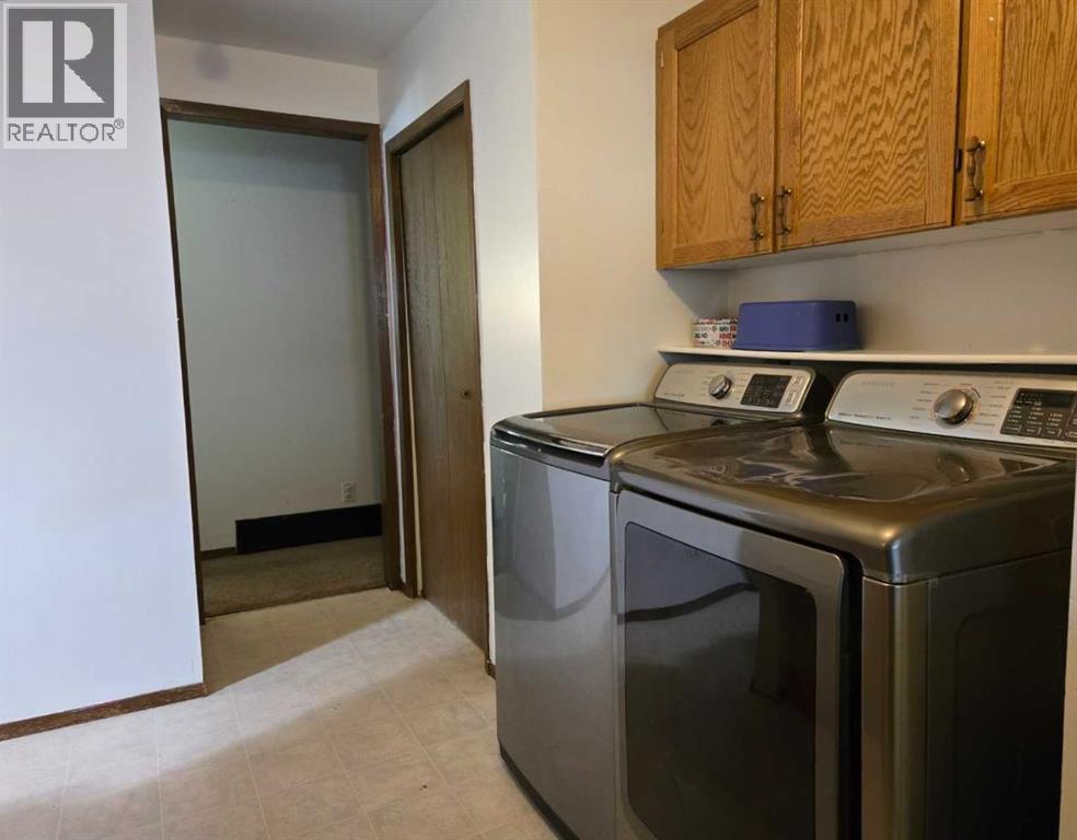 3002 225 Street, Bellevue, Alberta  T0K 0C0 - Photo 15 - A2239860