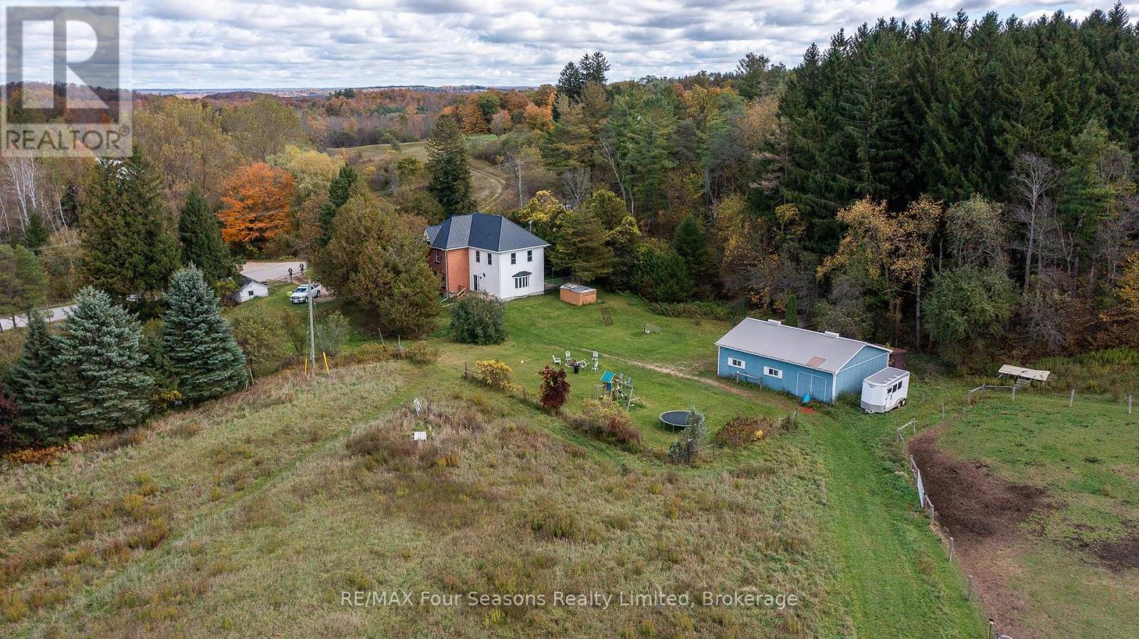 734316 West Back Line Road, Grey Highlands, Ontario  N0C 1E0 - Photo 38 - X12455416