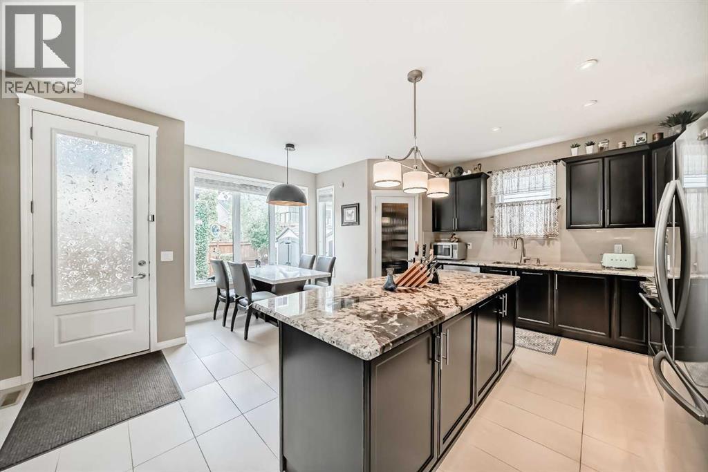 132 Waterlily Cove, Chestermere, Alberta  T1X 0C5 - Photo 7 - A2263323