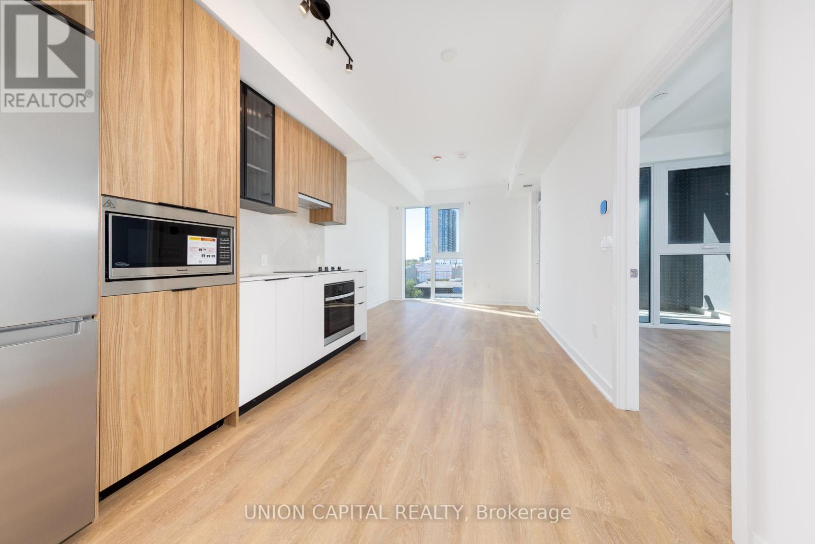 314 - 1037 The Queensway, Toronto, Ontario  M8Z 6C7 - Photo 7 - W12455377