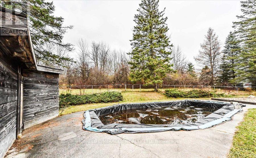 2216 Olde Base Line Road, Caledon, Ontario  L7C 0J3 - Photo 15 - W12455384