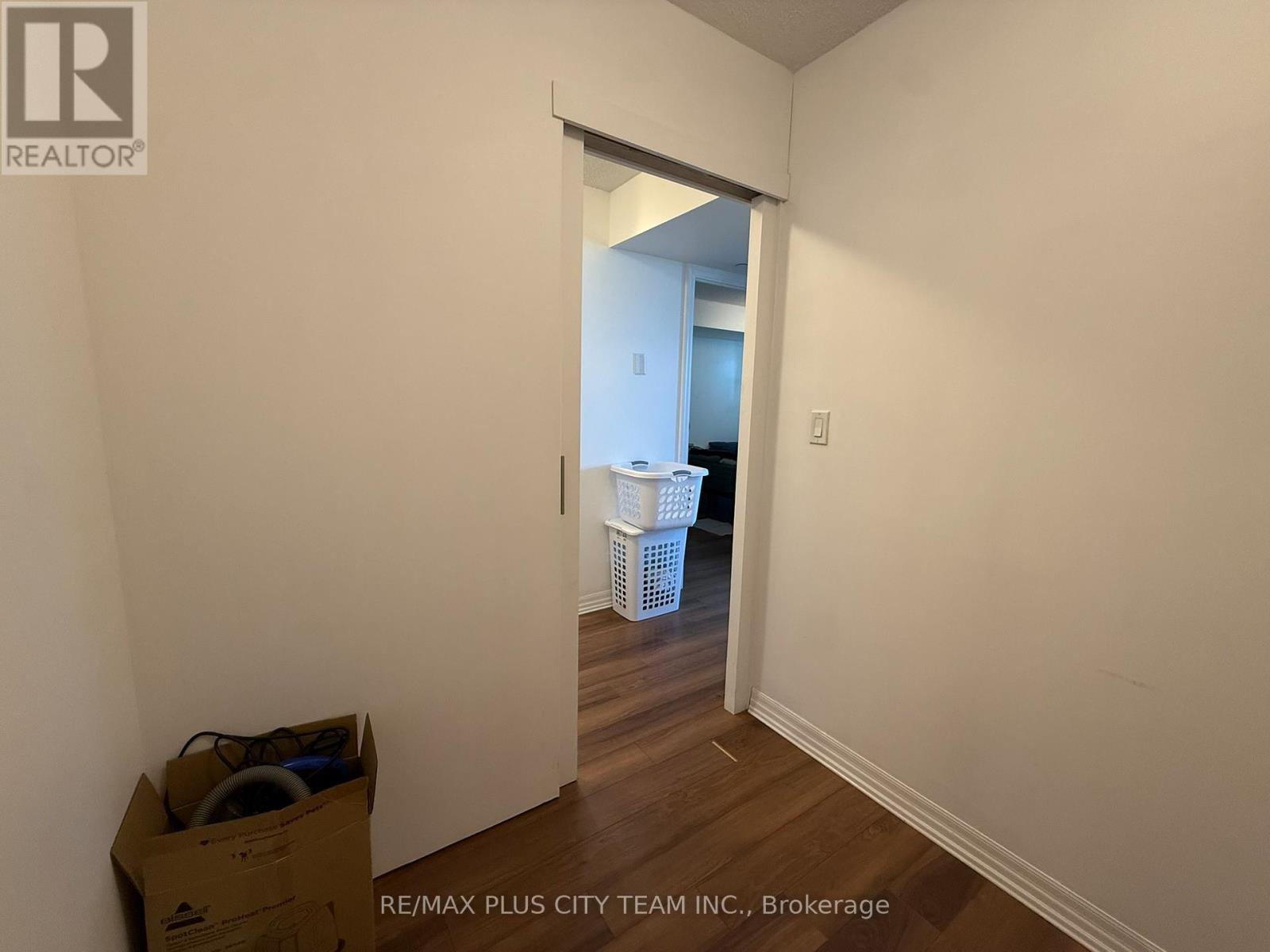 807 - 80 Esther Lorrie Drive S, Toronto, Ontario  M9W 0C6 - Photo 10 - W12455399