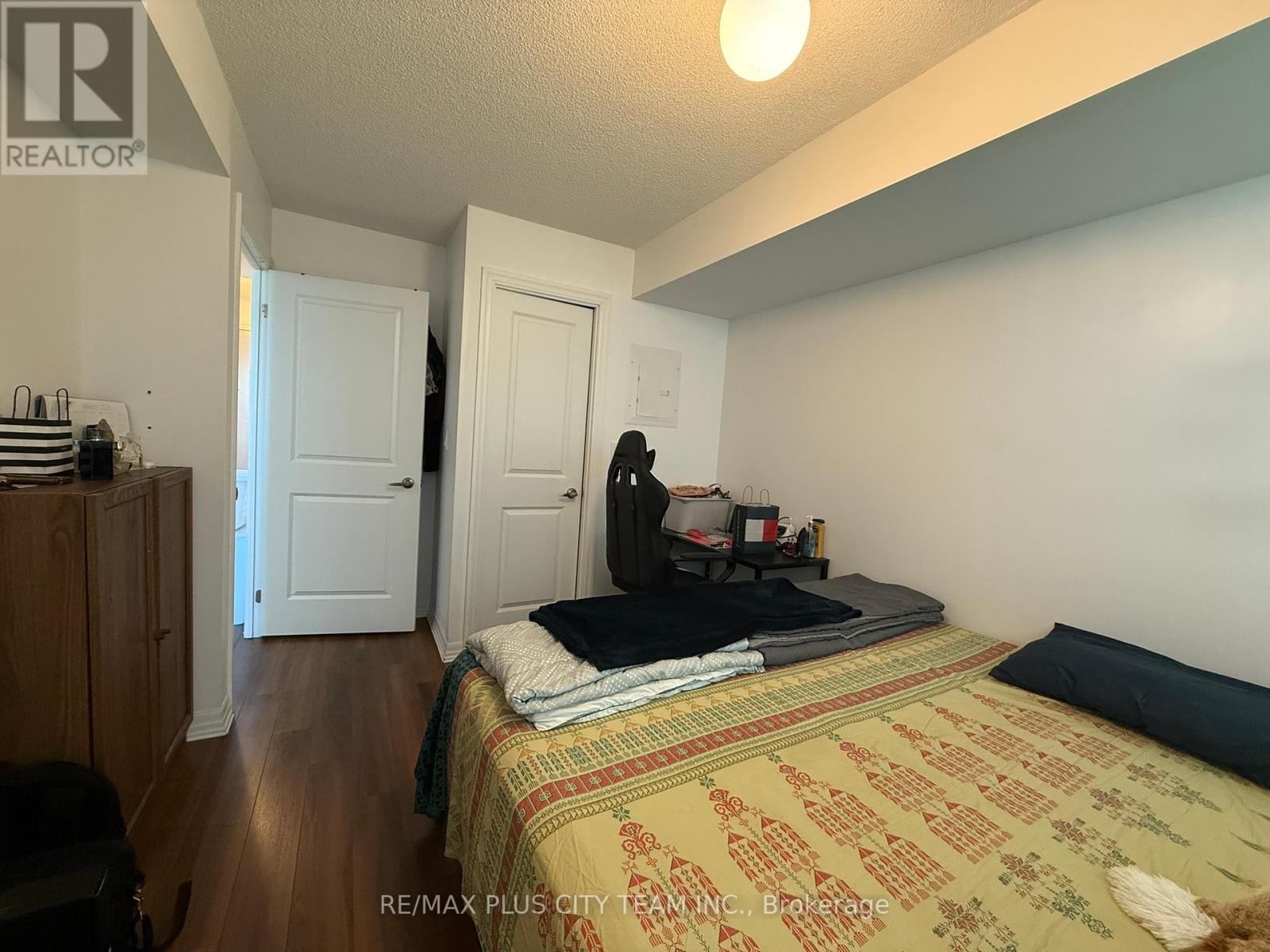 807 - 80 Esther Lorrie Drive S, Toronto, Ontario  M9W 0C6 - Photo 12 - W12455399