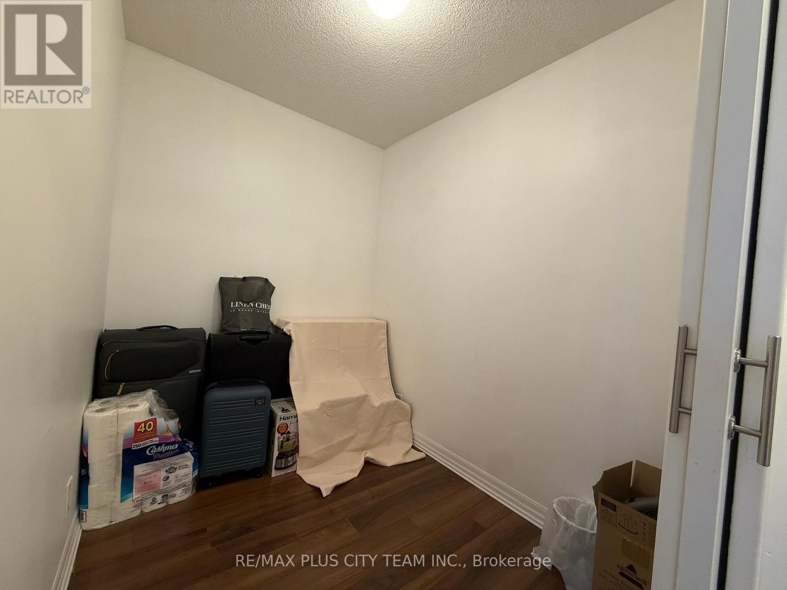 807 - 80 Esther Lorrie Drive S, Toronto, Ontario  M9W 0C6 - Photo 9 - W12455399