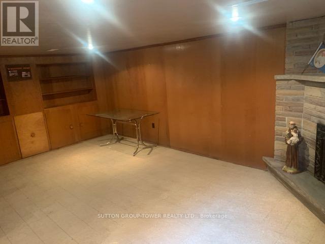 121 Denbigh Crescent, Toronto, Ontario  M3M 2T4 - Photo 26 - W12455402