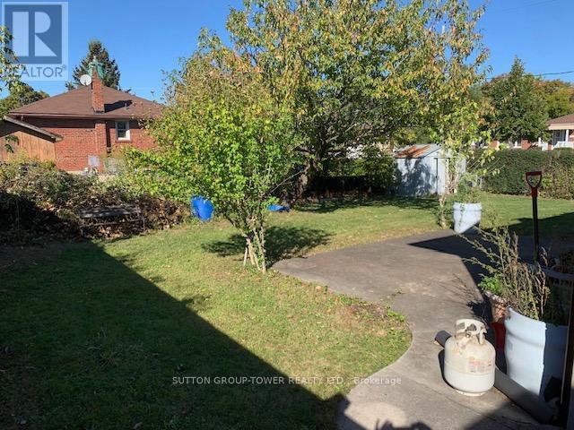 121 Denbigh Crescent, Toronto, Ontario  M3M 2T4 - Photo 30 - W12455402
