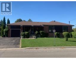 121 DENBIGH CRESCENT, Toronto, Ontario