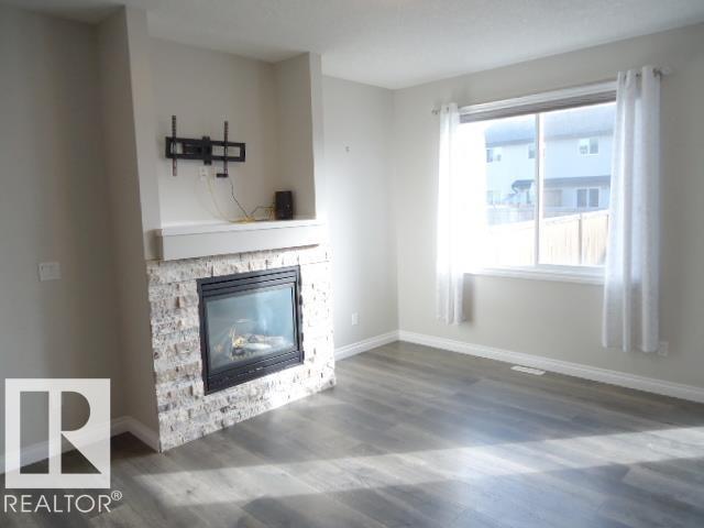 37 Roseberry Ln, Fort Saskatchewan, Alberta  T8L 0M6 - Photo 5 - E4461556