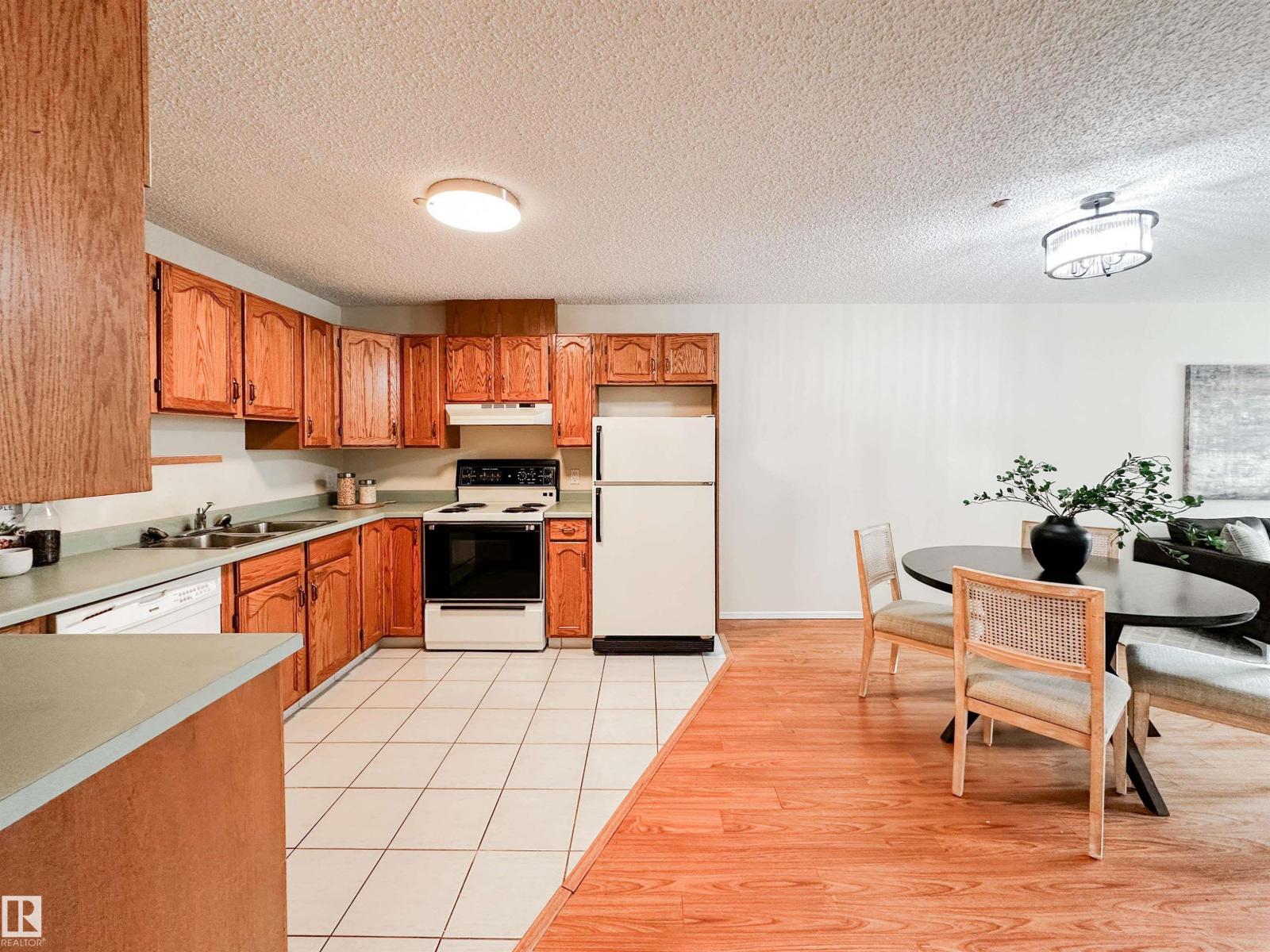 #106 52 St Michael St, St. Albert, Alberta  T8N 1C9 - Photo 4 - E4461557
