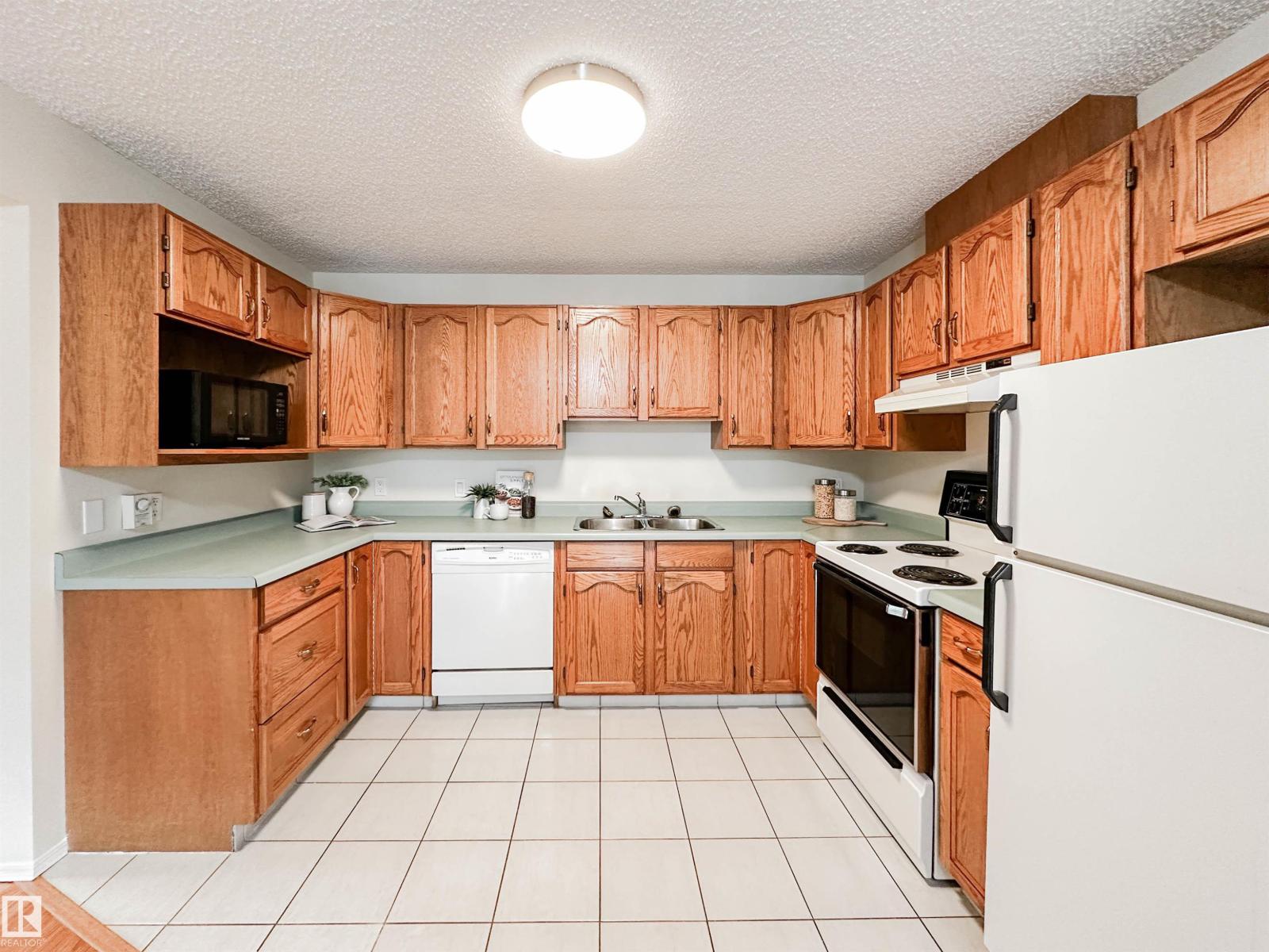 #106 52 St Michael St, St. Albert, Alberta  T8N 1C9 - Photo 8 - E4461557