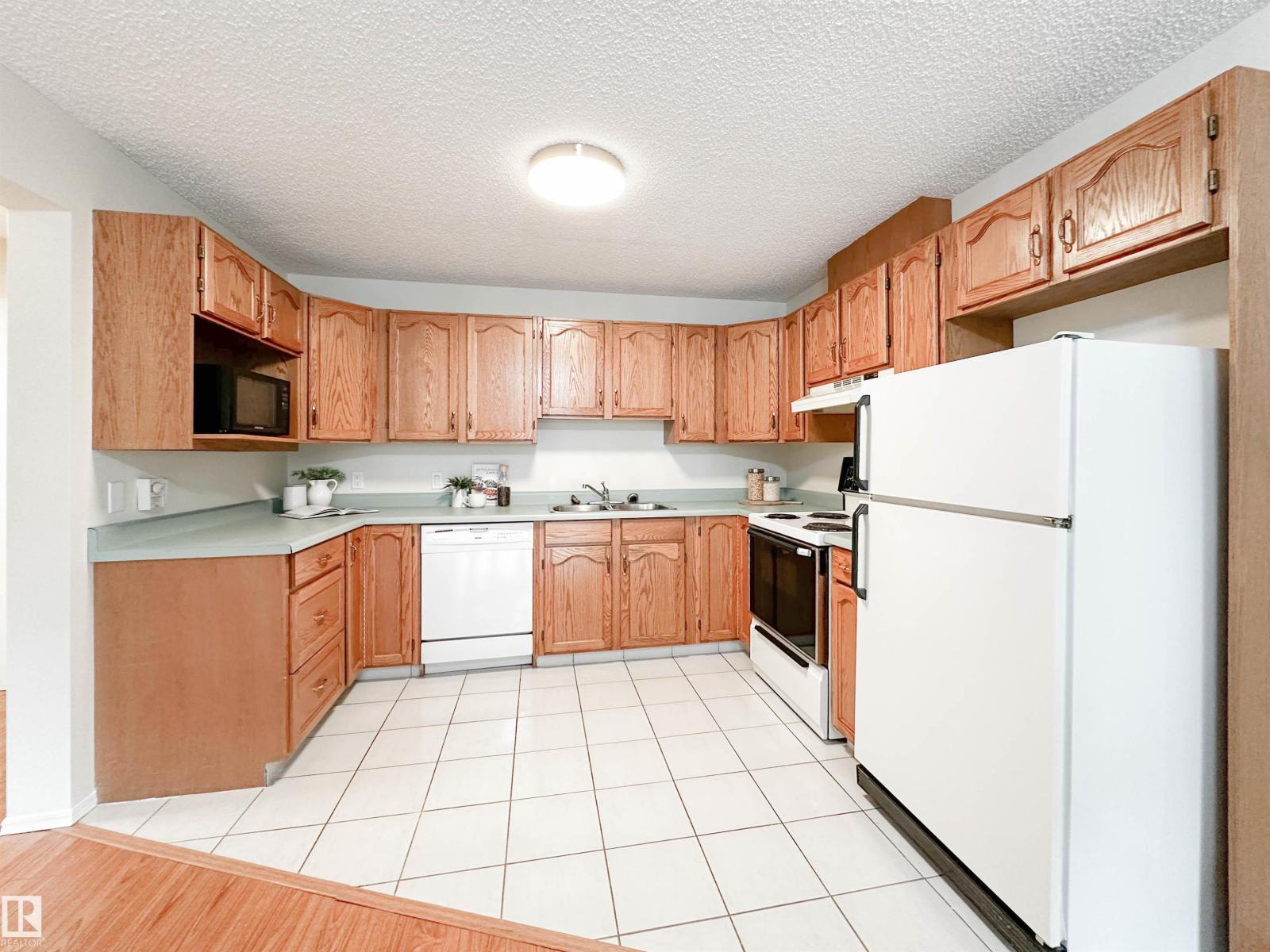 #106 52 St Michael St, St. Albert, Alberta  T8N 1C9 - Photo 9 - E4461557